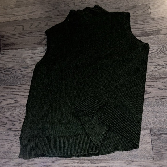 Max Studio sleeveless knit turtleneck sweater Sz S - Picture 9 of 10